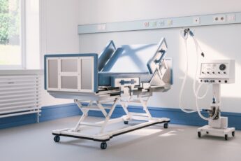 Vingroup Designs Two Invasive Ventilator Models for COVID-19 Treatment