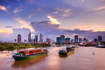 Electric Boat Service Launched in Thailand, Linking Bangkok and Nonthaburi