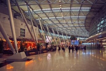 Vietnam to Seek Investments to Expand Hanoi’s International Airport and Da Nang Airport